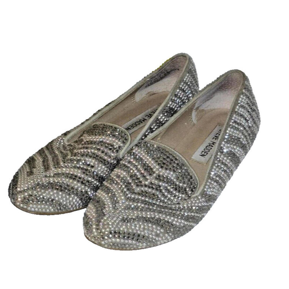 STEVE MADDEN Caviar Women’s Tan Rhinestone‎ Studded Flats SIZE 6